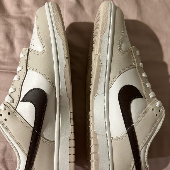 *Never Worn* Women’s Nike Dunk Low Neapolitan  StockX verified. - Picture 2 of 8